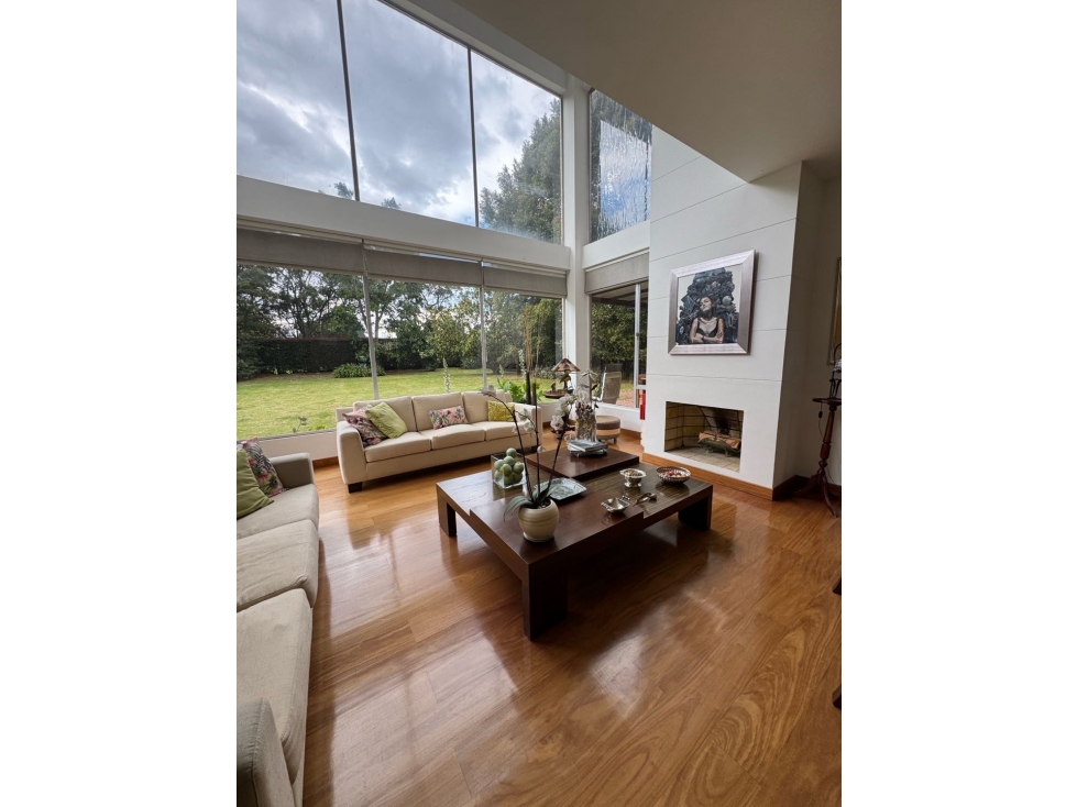Vendo - Arriendo casa en San Simón