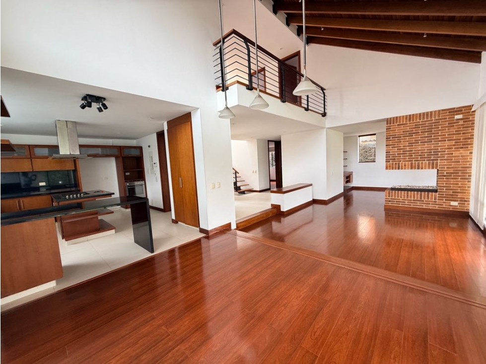 VENDO -ARRIENDO HERMOSA CASA EN LA MILLA DE ORO CAJICA