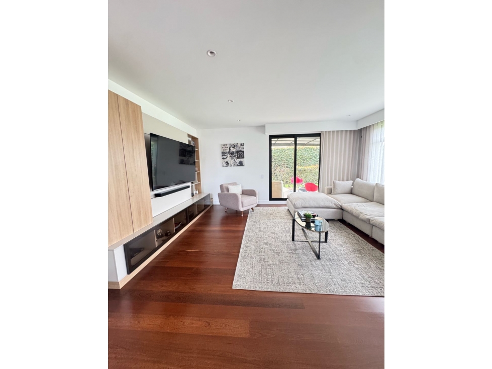 Vendo - Arriendo remodelada casa en conjunto cerrado C.Hou Cajica-Zipa — foto 4