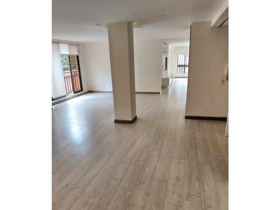 ARRIENDO APARTAMENTO CON TERRAZA SANTA BÁRBARA.A