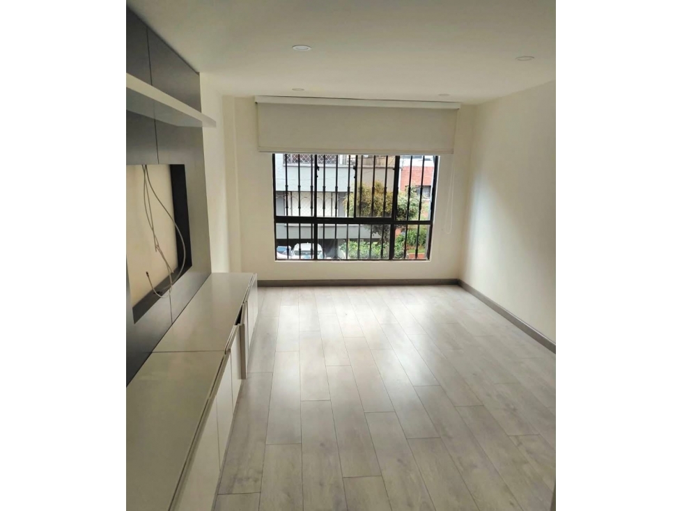 ARRIENDO APARTAMENTO CON TERRAZA SANTA BÁRBARA.A — foto 3