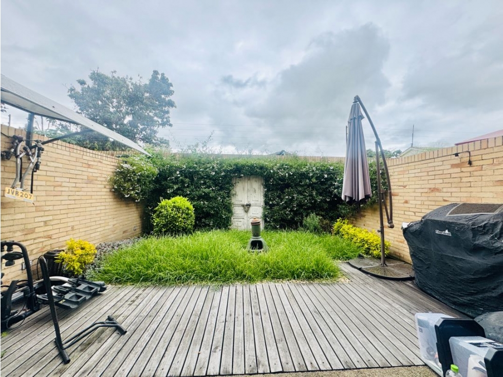 Vendo Bella casa de tres niveles en chia en conjunto cerrado. — foto 2