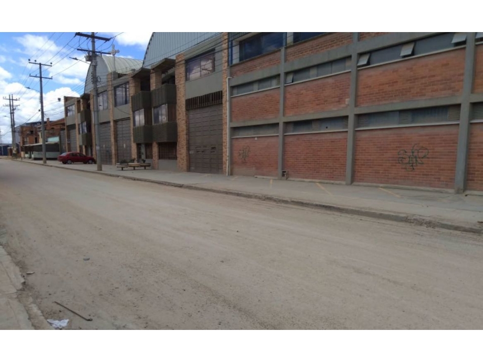 Vendo Bodega 17.000 m2, Madrid, Cundinamarca - 1