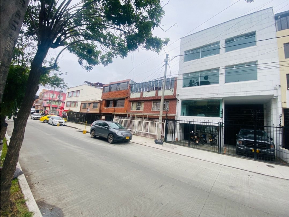 VENDO BODEGA DE 850 M2 SAN JOSE DEL PRADO