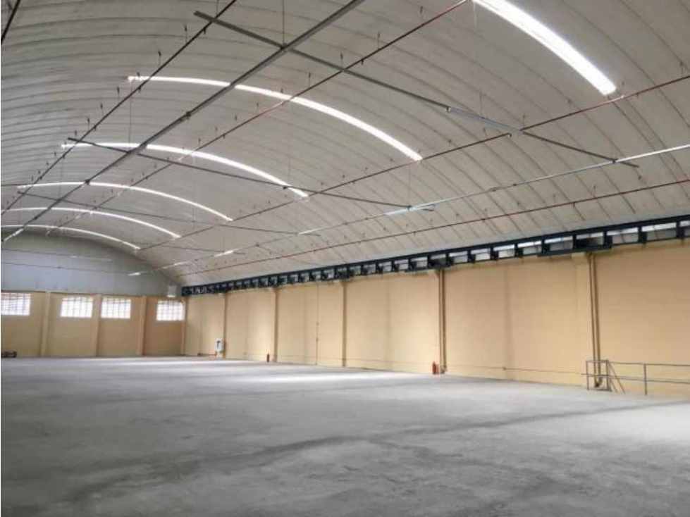 En venta bodega en Cocosolito Colón — foto 2