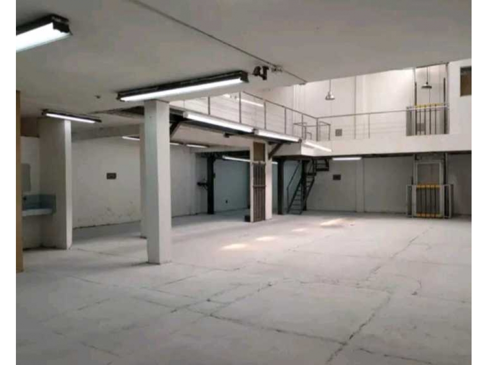 VENDO BODEGA RENTANDO EN TOBERÍN (GU)