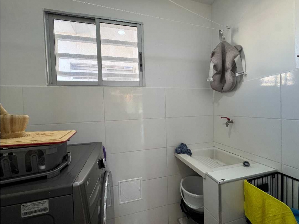 VENDO HERMOSO APARTAMENTO EN PARAISO — foto 6