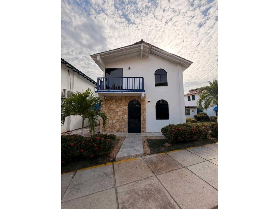 Vendo Cabaña Coveñas Condominio Victoria Real Remodelada