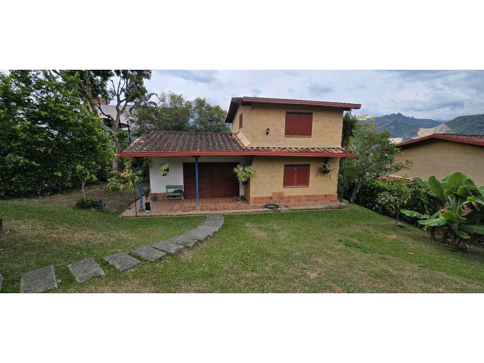 VENDO CABAÑA EN AMAGA - 1