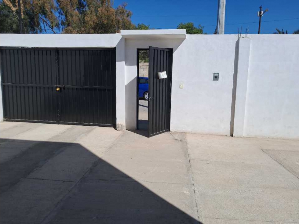 Vendo casa de 2 niveles y amplio jardín, en Acayuca Zapotlan Hgo - 2
