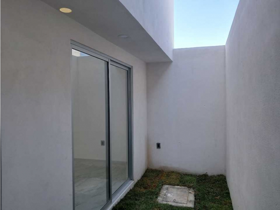 Venta Casa Residencial 4 recámaras en La Hacienda, Villas del Álamo - 5