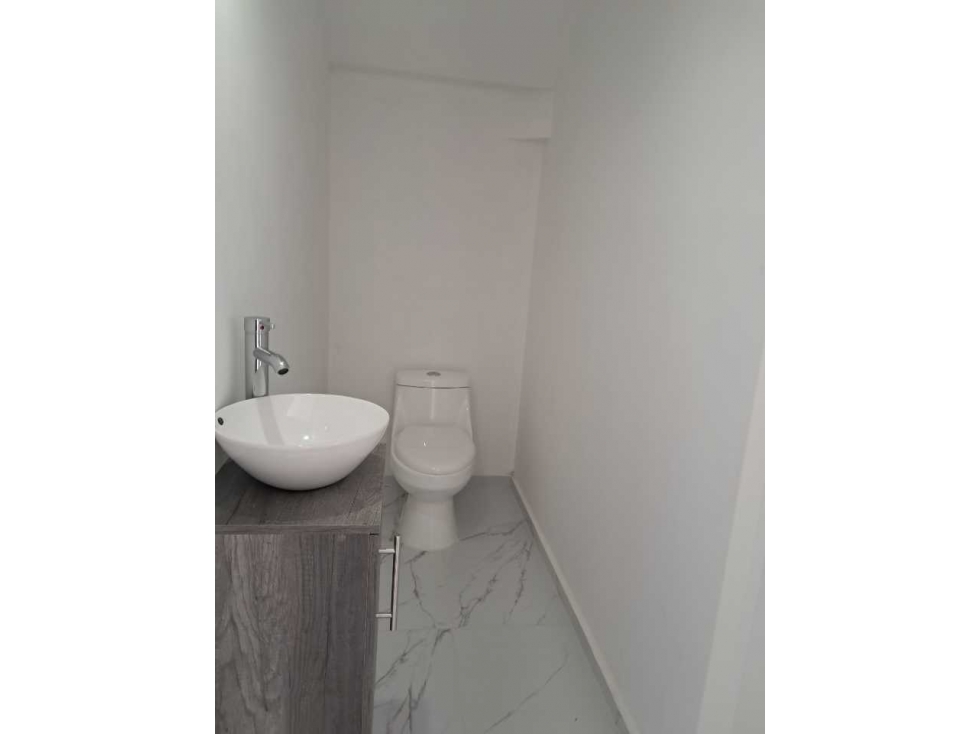 Venta Casa Residencial 4 recámaras en La Hacienda, Villas del Álamo - 6