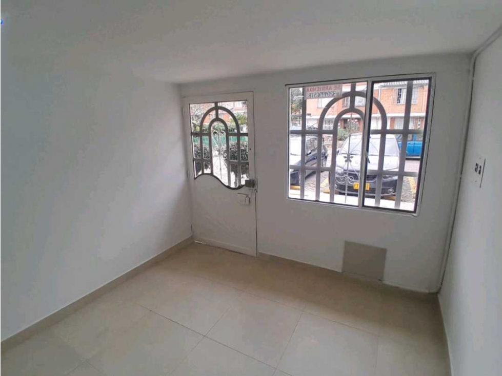 Arriendo Casa 115m2 Suba uso mixto 4 niveles remodelad total 4 alcobas — foto 2