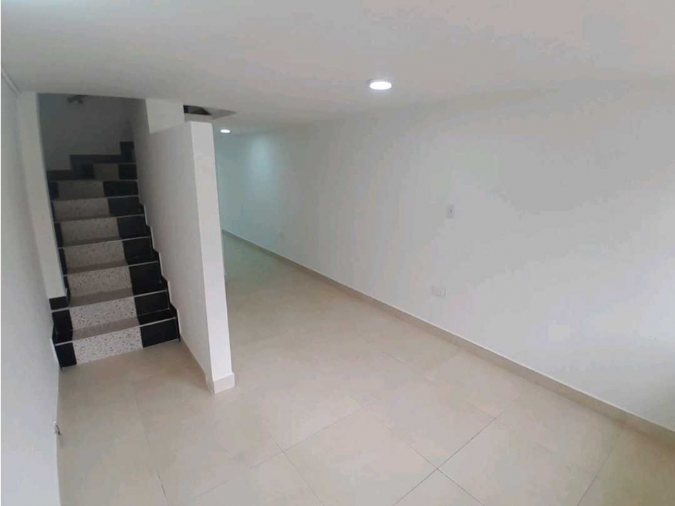 Arriendo Casa 115m2 Suba uso mixto 4 niveles remodelad total 4 alcobas — foto 4