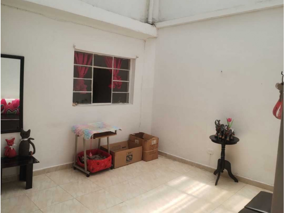 VENDO CASA 1° PISO EN MANRIQUE CERCA A LA ESTACION METROPLUS - 6