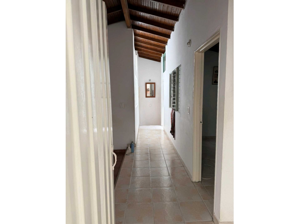 VENDO CASA, 2 PISOS CON 3 MATRICULAS EN CAMPO VALDES PARA INVERSION — foto 4
