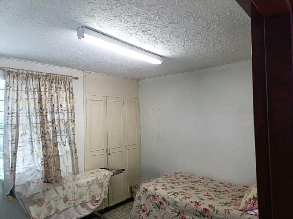 VENDO CASA 2 PISOS PAMPALINDA CALI W9708334 ISA-P — foto 6