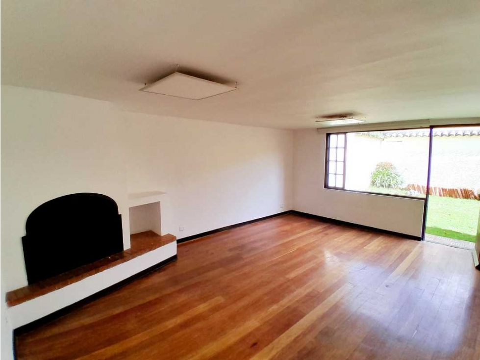 Vendo Casa 323 m2 Santa Ana Occ.3 habitaciones, 3 baños 4 garajes — foto 4