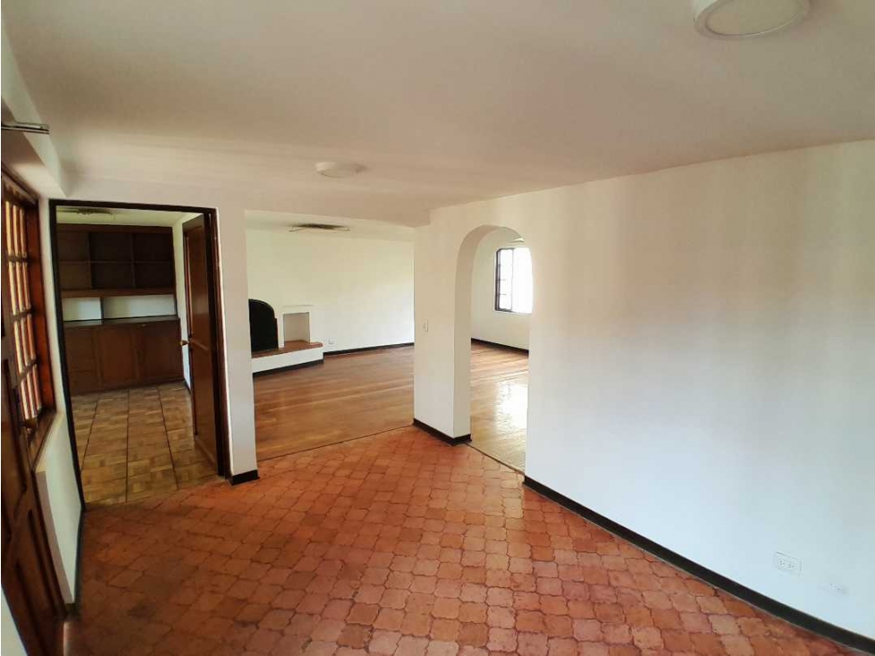 Vendo Casa 323 m2 Santa Ana Occ.3 habitaciones, 3 baños 4 garajes — foto 6