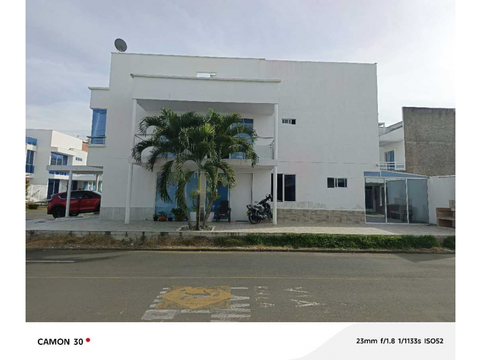 VENDO CASA 3 NIVELES, SENDERO DE LAS MERC ALFAG JAMUNDI W10248430DA — foto 4