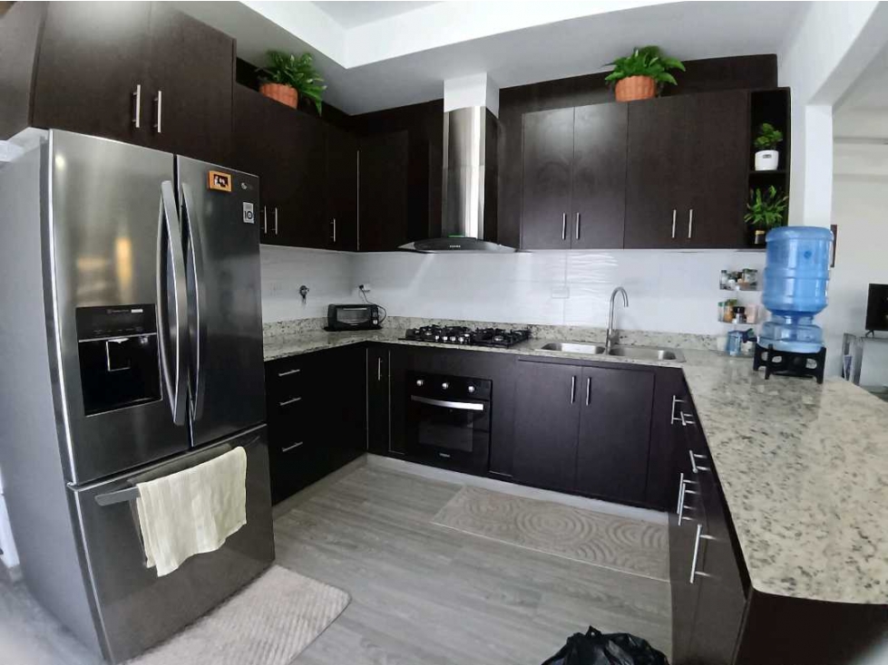 VENDO CASA SEMI AMOBLADA 3HAB 2BAÑOS ALGARROBOS — foto 5