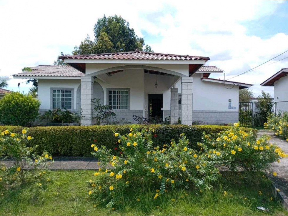 VENDO CASA 3HAB 600MTS LA FONTANA DAVID
