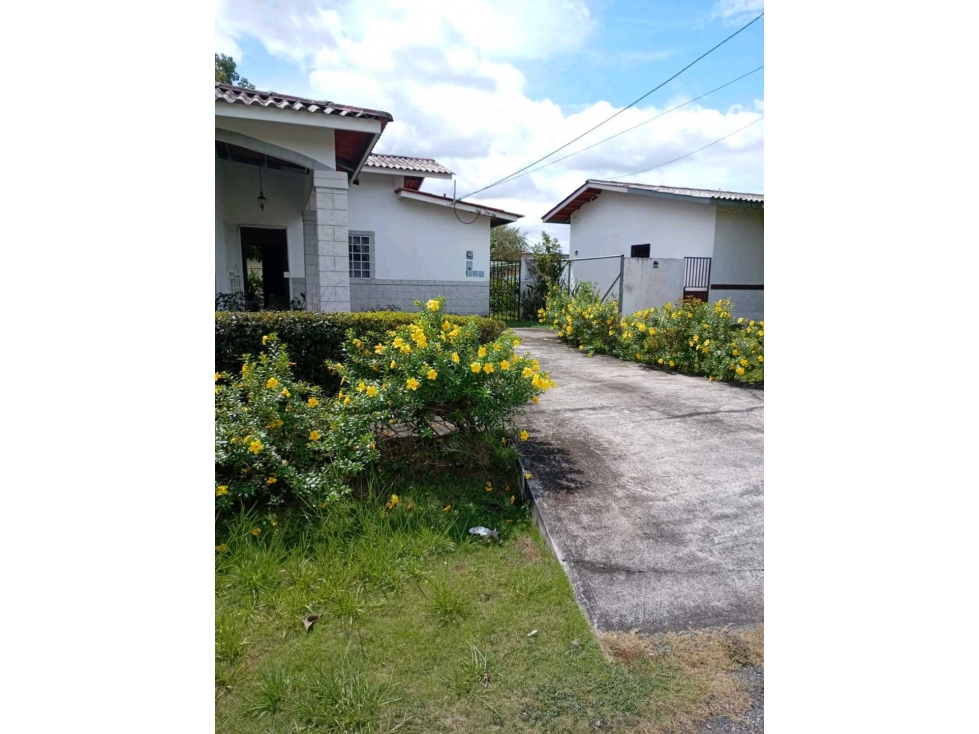 VENDO CASA 3HAB 600MTS LA FONTANA DAVID — foto 3