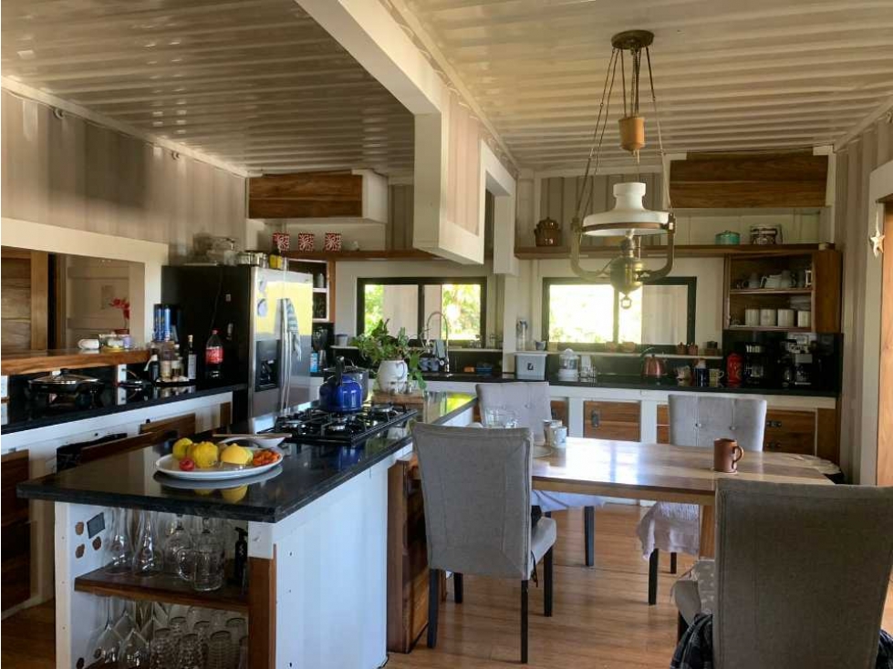 VENDO CASA A 1000M.S.N.M. Y 4000MTS BOQUETE - 6