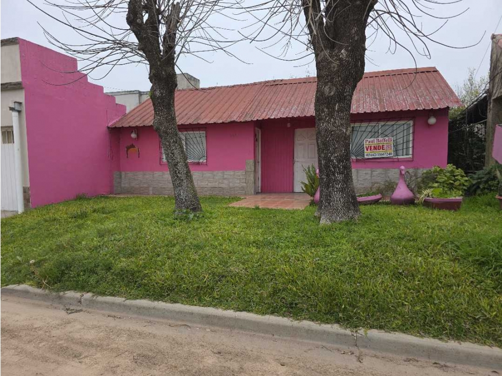 Vendo Casa a Reciclar en Caseros, Entre Ríos - 3