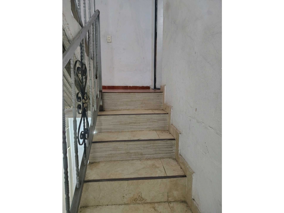 Vendo casa aledaña av guayacanes con cll49 en Bosa Porvenir Bogota — foto 4