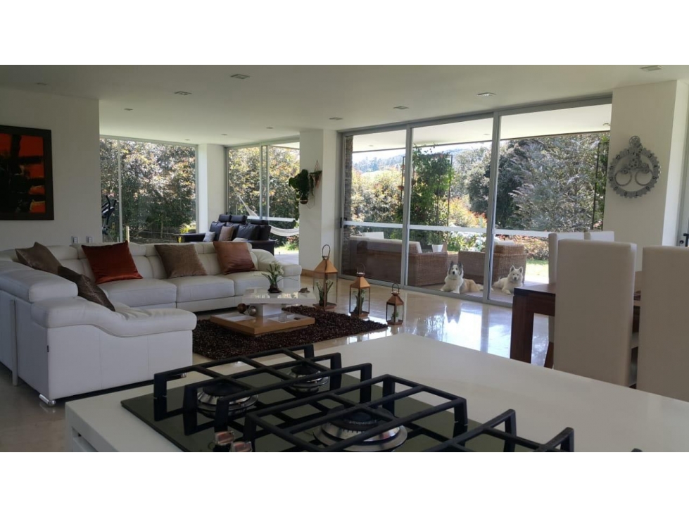 VENDO CASA ALTO PALMAS — foto 3