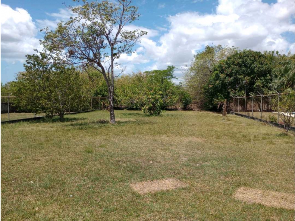 VENDO CASA AMOBLADA DE OPORTUNIDAD EN ANTÓN — foto 2
