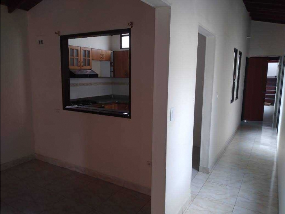 VENDO CASA BARRIO SANTA ANA Y LA SALLE , BELLO ANTIOQUIA