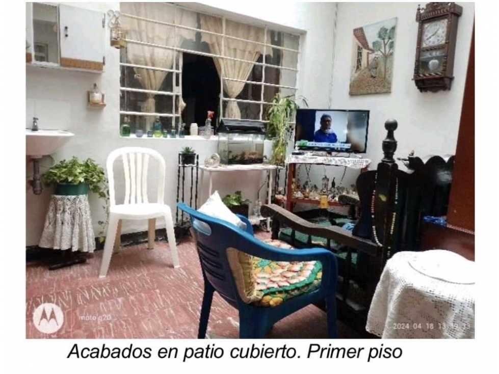VENDO CASA BIFAMILAR EN CRISTO REY MEDELLIN — foto 2