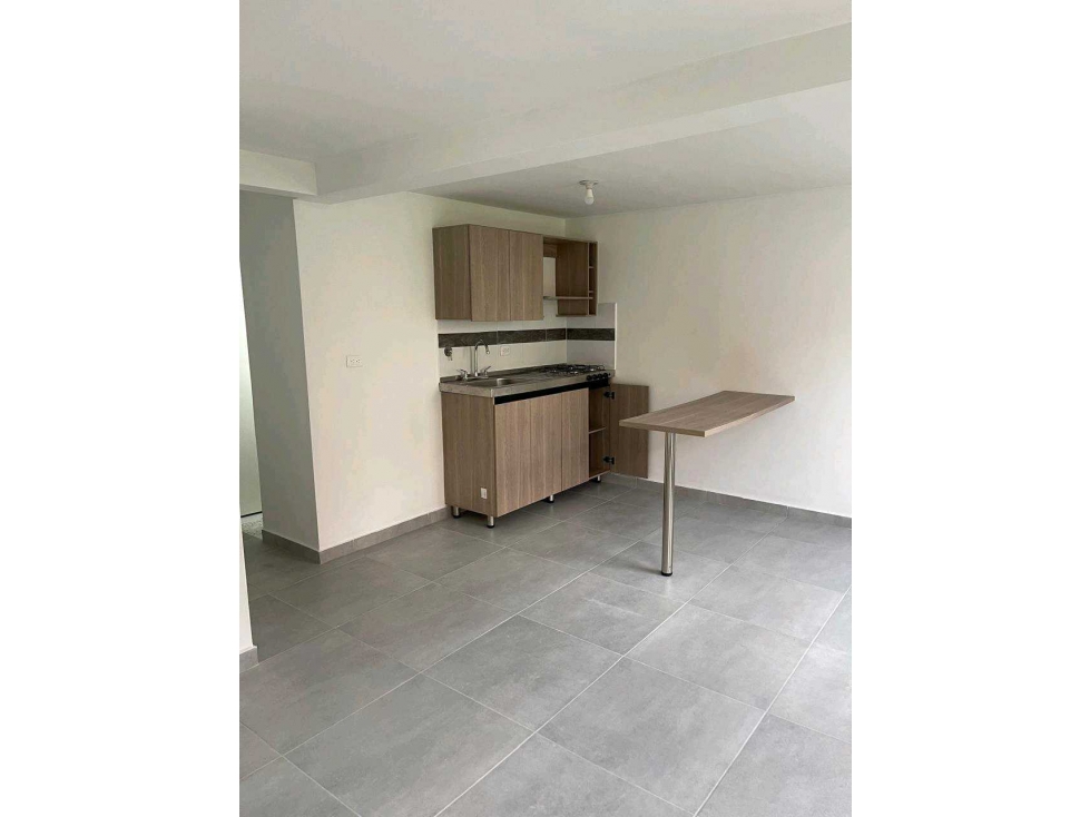 VENDO CASA BIFAMILIAR SOLO PISO 1 EL CARMEN DE VIVORAL UNIDAD ABIERTA. — foto 2