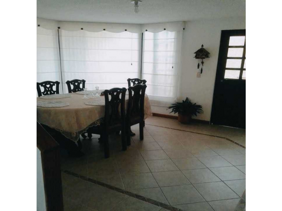 Vendo/ARRIENDO casa en COTA@zona central- - $700- YG - 4