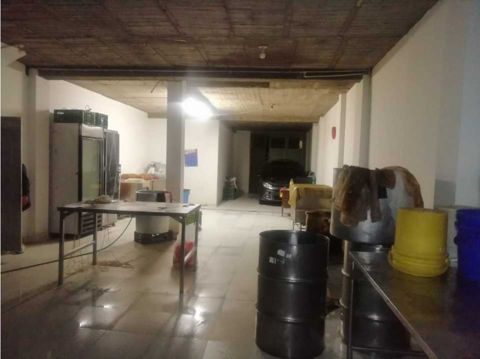 VENDO CASA BODEGA RENTABLE EN BRITALIA KENEDY EXELENTE UBICACION — foto 3
