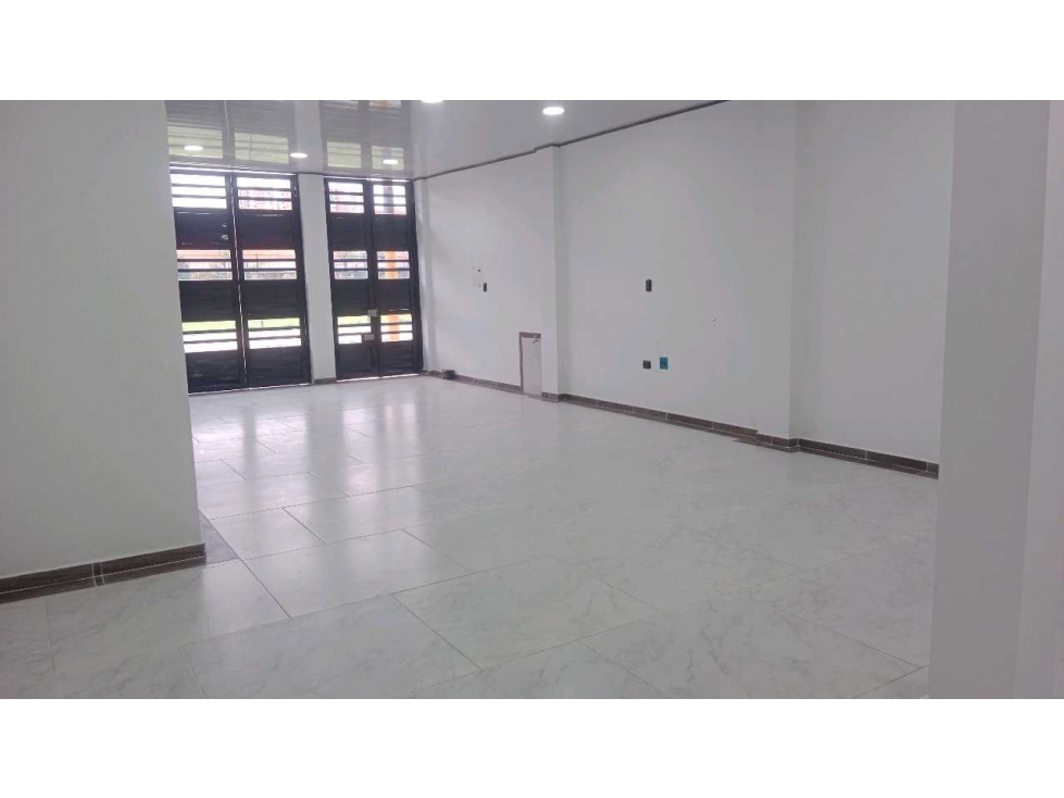 VENDO CASA BODEGA RENTABLE EN ZONA INDUSTRIAL CERCA AV CALI BOGOTA — foto 4