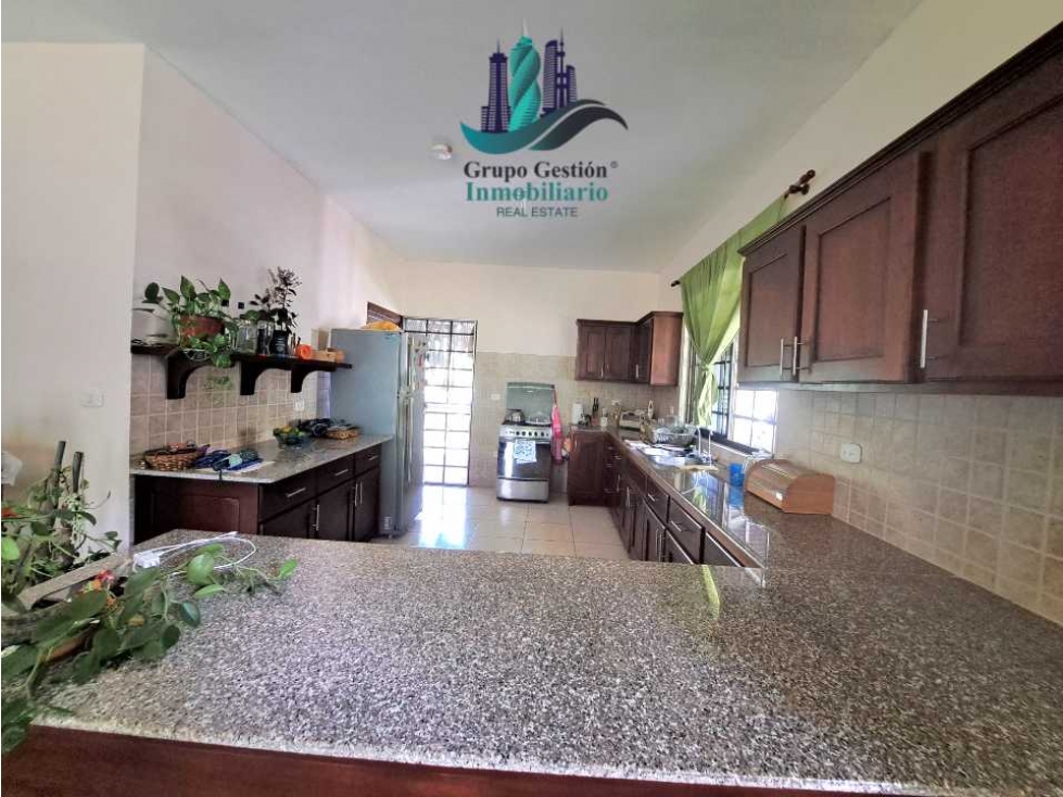 VENDO CASA BORDEADO POR UN RIO- BOQUERON - 4