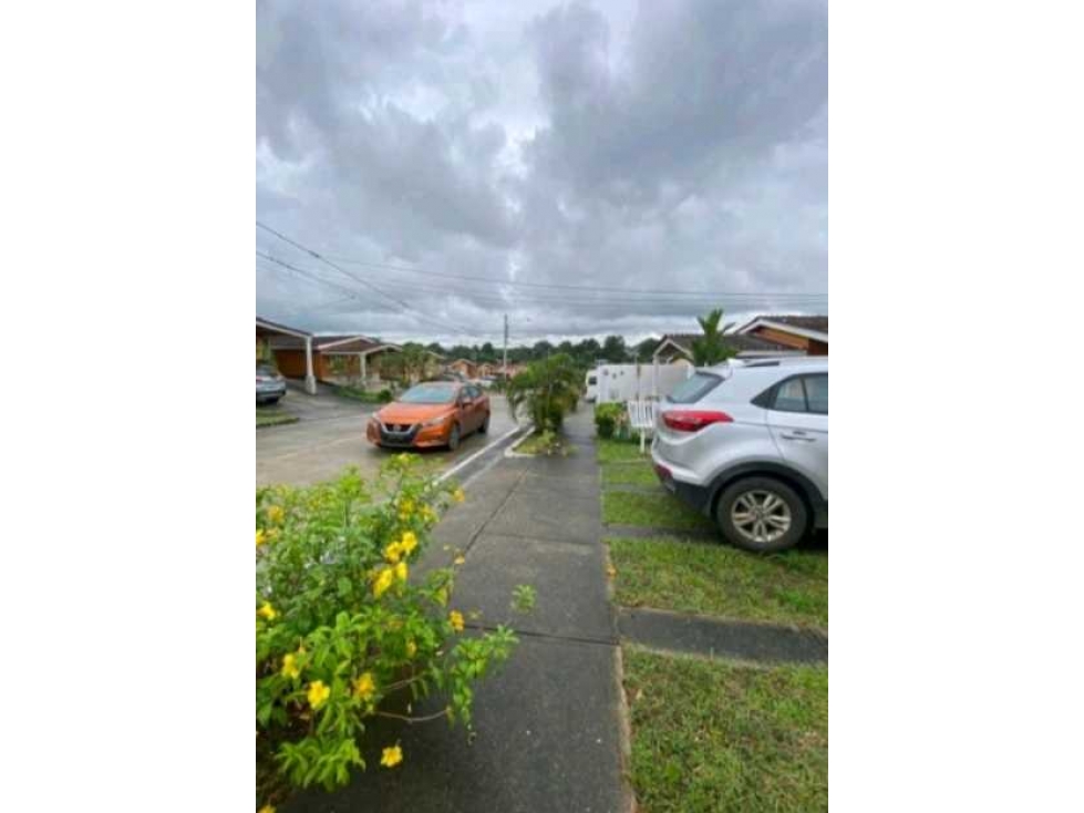 VENDO CASA BRISAS DE ARRAIJAN PH PRIMAVERA — foto 2