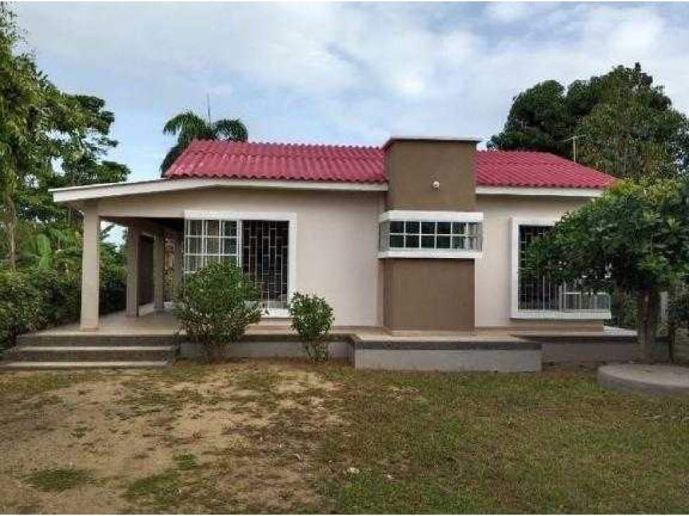 Vendo Casa Campestre cerca a la ciudad de Monteria - 1