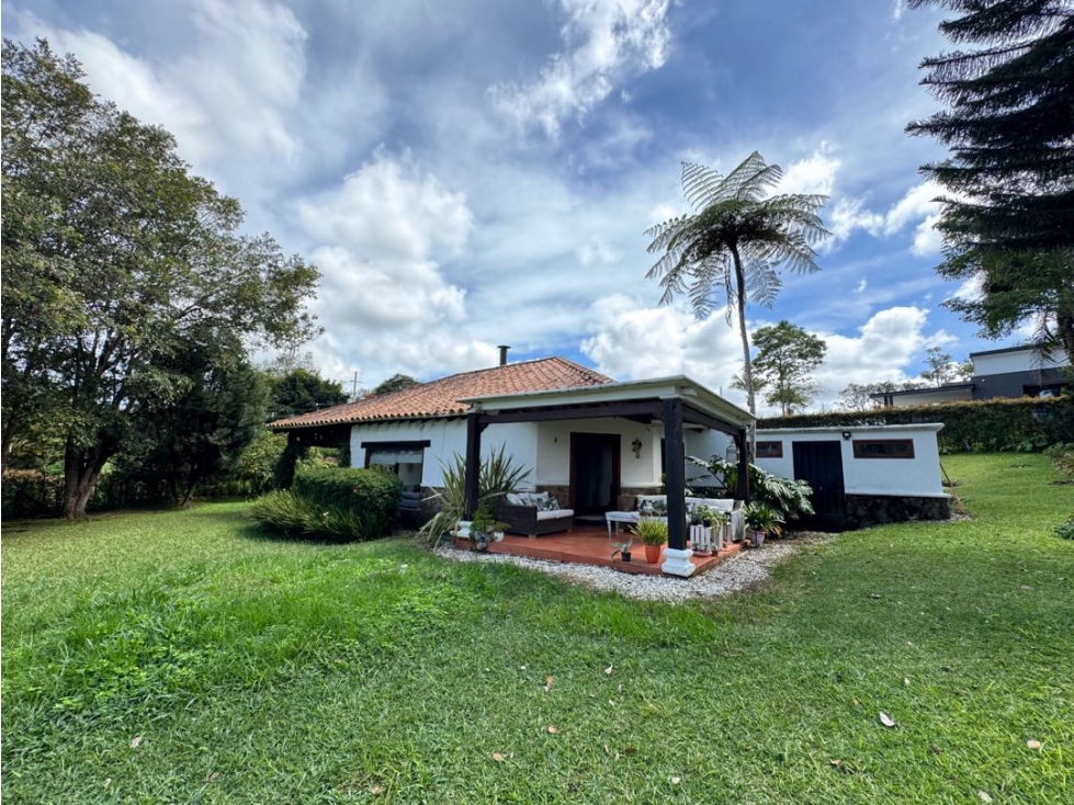 Vendo casa campestre colonial en parcelacion