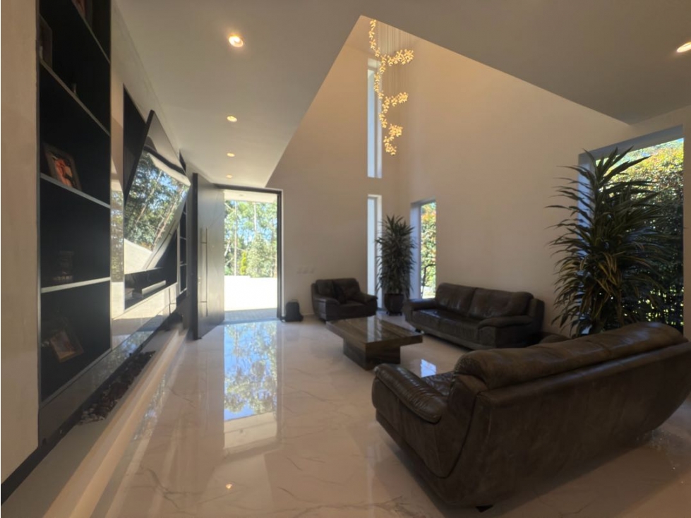 Vendo casa campestre de lujo con piscina en Rionegro, Mampuesto — foto 6