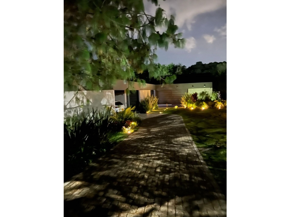 VENDO CASA CAMPESTRE EN BELLO SAN FELIX CON JACUZZI MODERNA