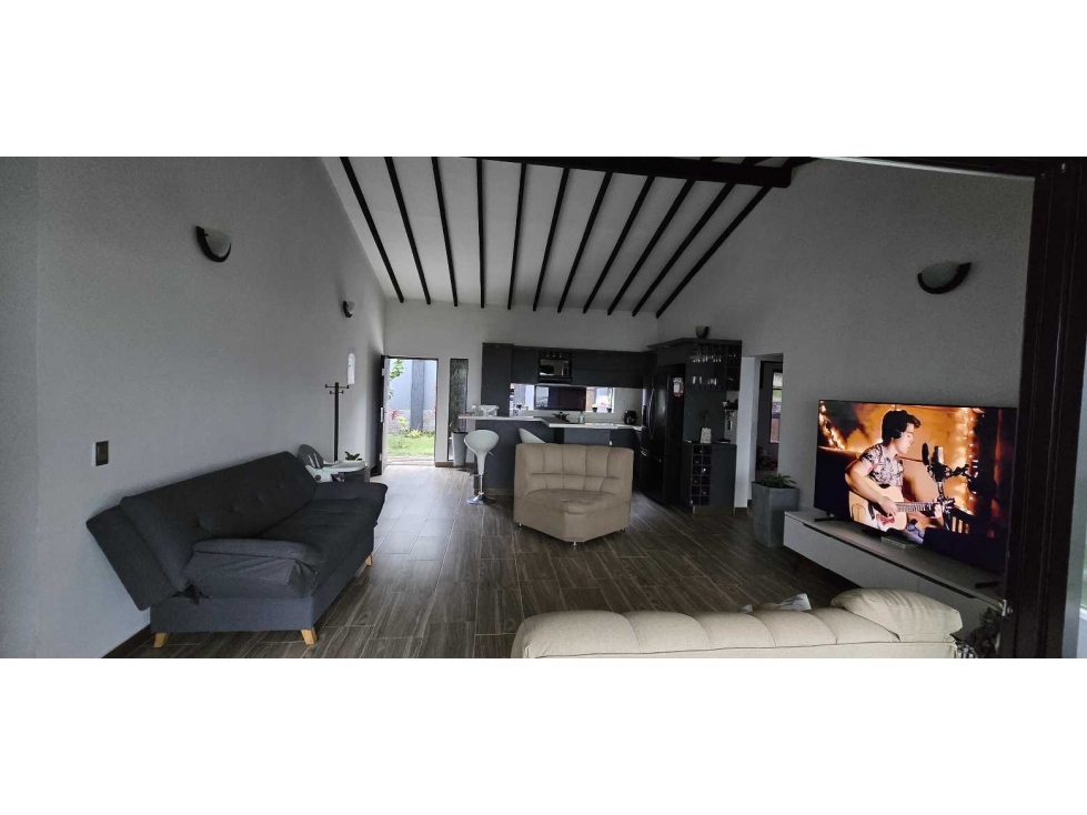 VENDO CASA CAMPESTRE EN CALDAS ANTIOQUIA