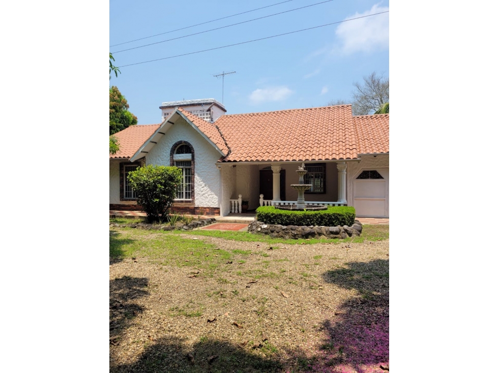 Vendo casa campestre en Carmen de Apicala. A 3 km del pueblo. - 2