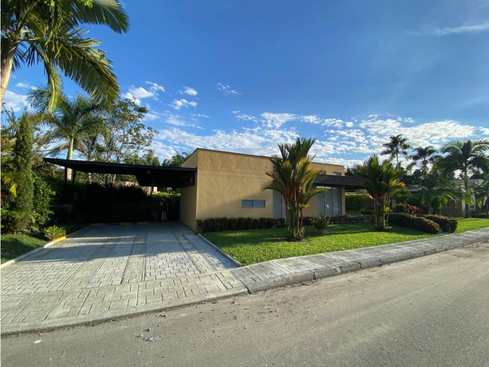 VENDO CASA CAMPESTRE EN CONDOMINIO VIA EL CAIMO - ARMENIA, QUINDIO