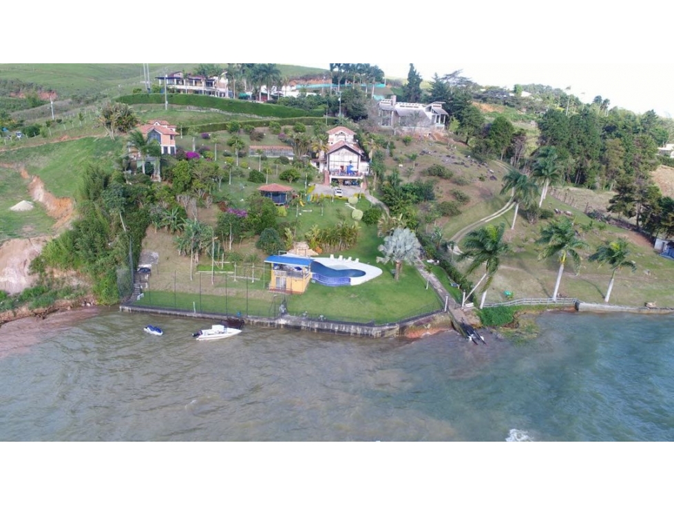 VENDO CASA CAMPESTRE EN EL LAGO CAMILA EL DARIÉN VALLE DEL CAUCA - 1