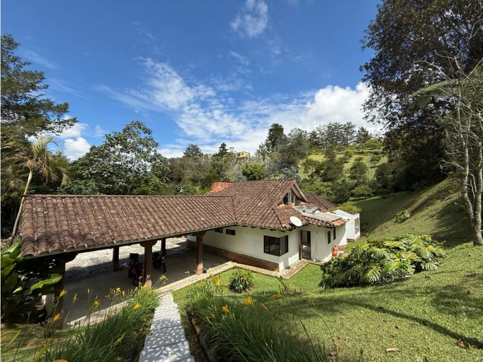 Vendo casa campestre en el Retiro por la Glorieta La Fe — foto 4