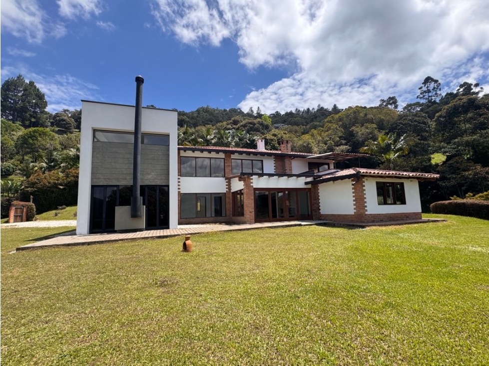 Vendo casa campestre en el Retiro, Oriente Antioqueño